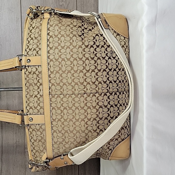 Vintage Coach Signature Canvas/Leather Crossbody Diaper Bag - Picture 5 of 16